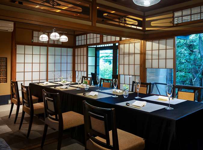 THE HIGASHIYAMA CLUB by HAPPO-EN